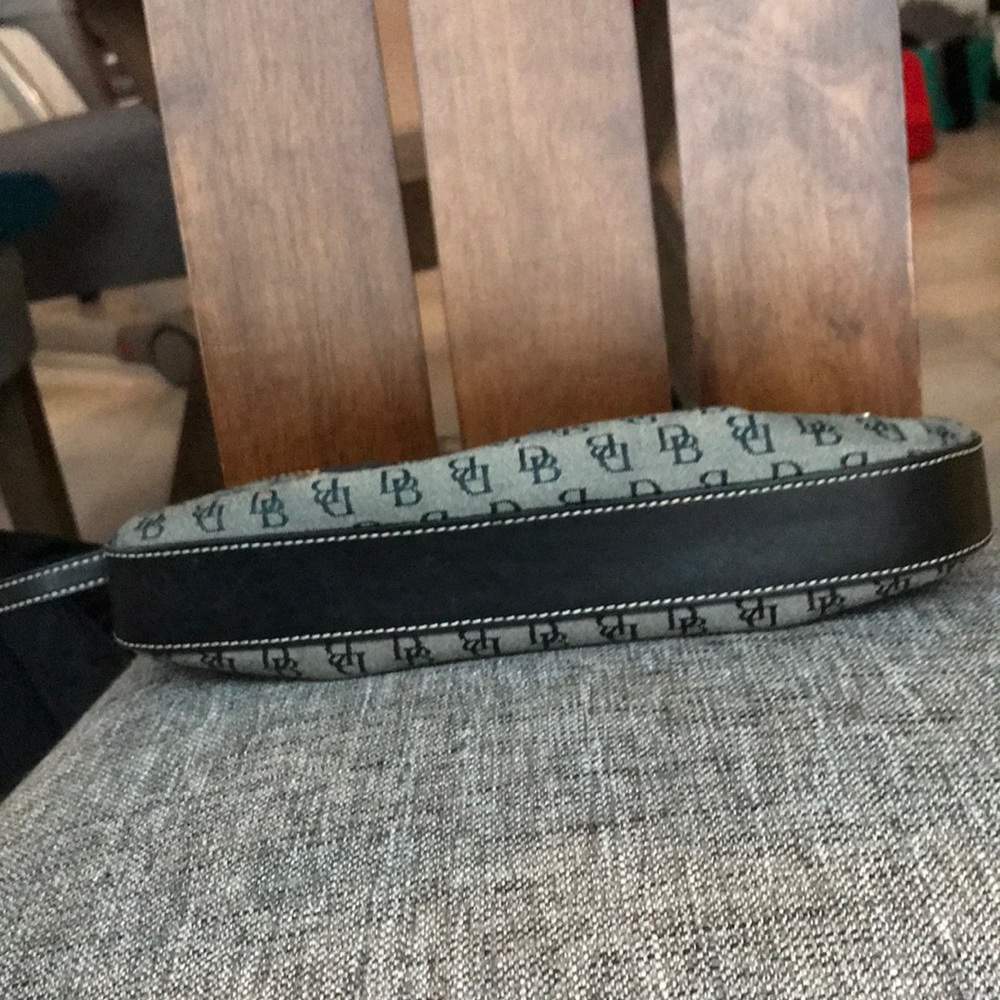 x sold x Dooney & Bourke mini purse - Picture 5 of 5